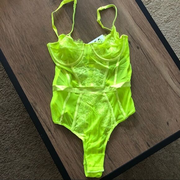 Bright Neon Lace Backless Bodysuit - Picture 4 of 12